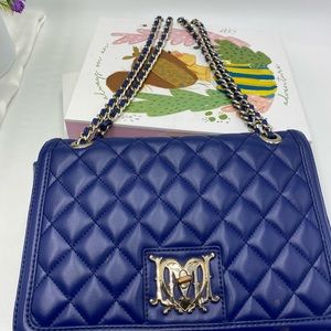Love Moschino Patent quilted chain strap purse